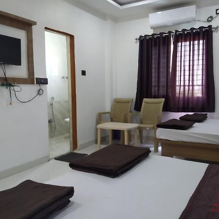 Hotel Vrundavan 푸네 외부 사진