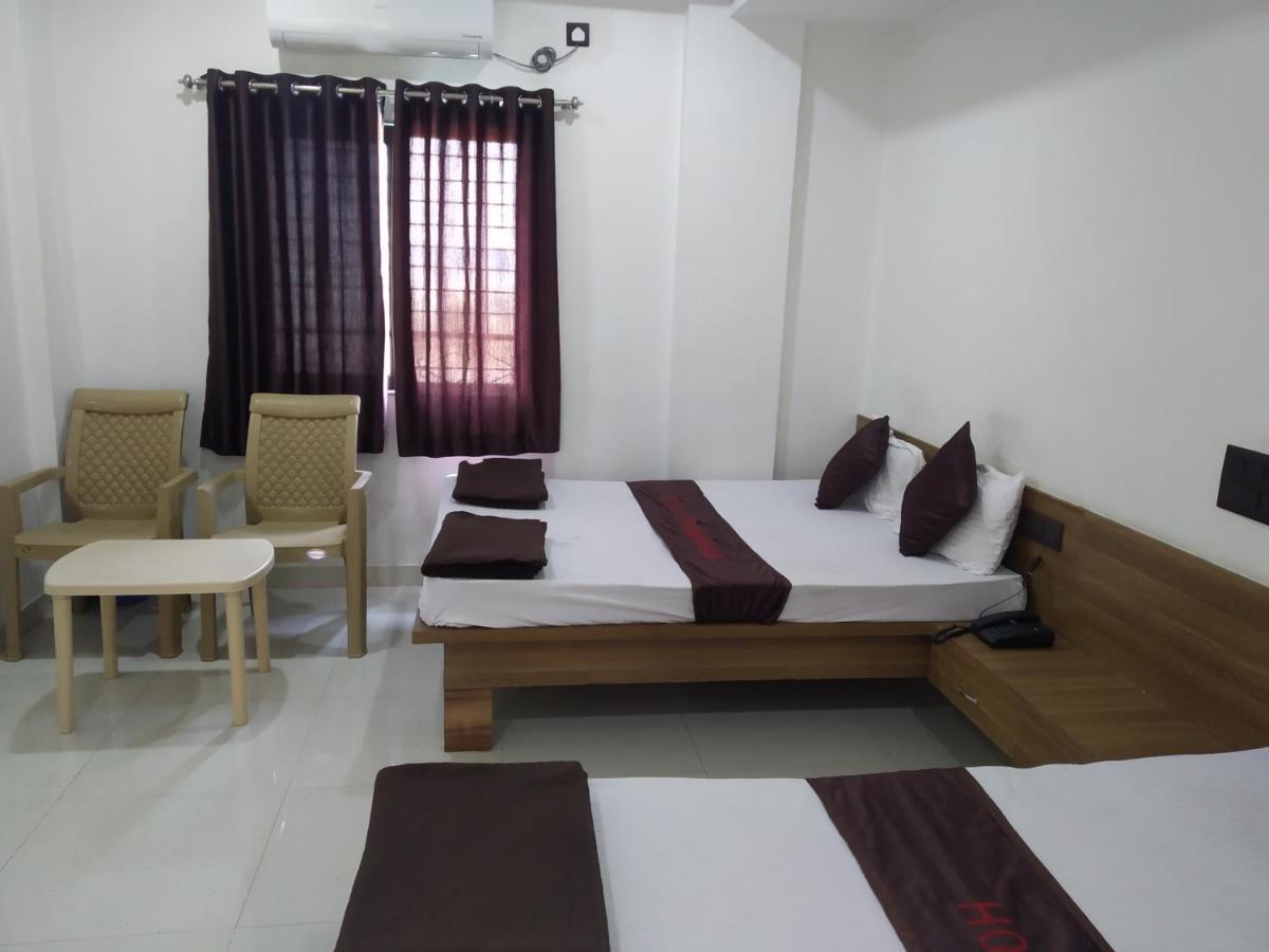 Hotel Vrundavan 푸네 외부 사진